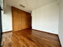 RiverGate (D9), Apartment #568097671
